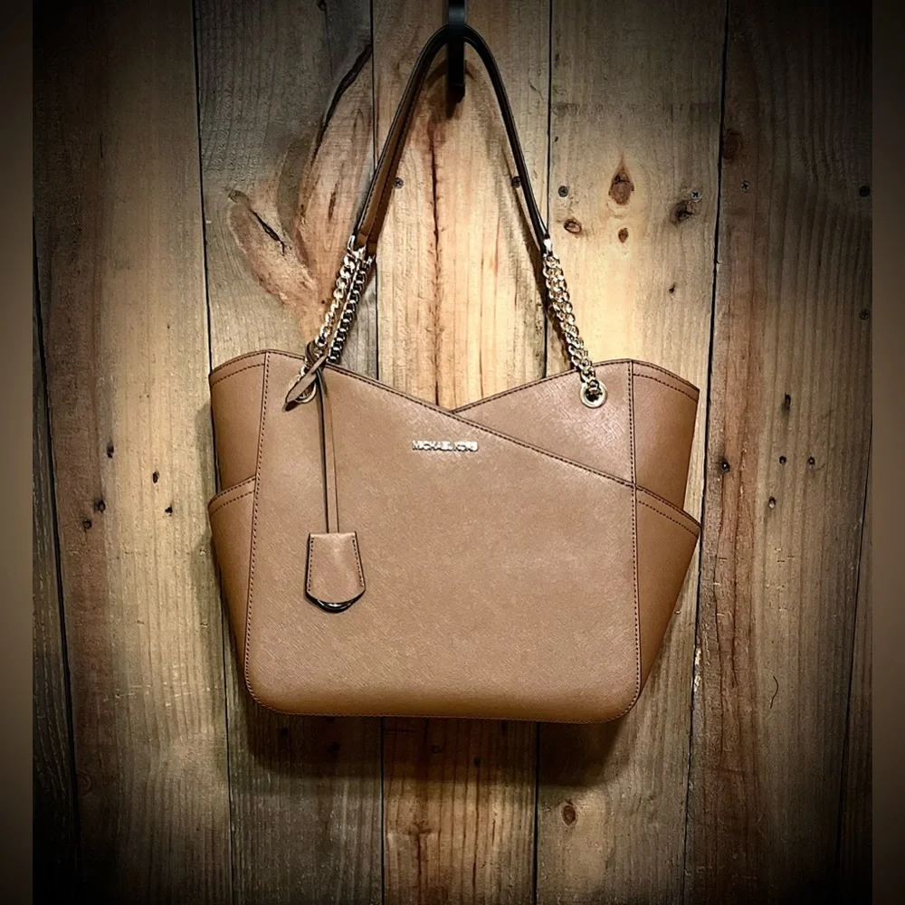 🤎NWT🤎MICHAEL Michael Kors Jet Set Shoulder Tote in Luggage Color. - Picture 6 of 6